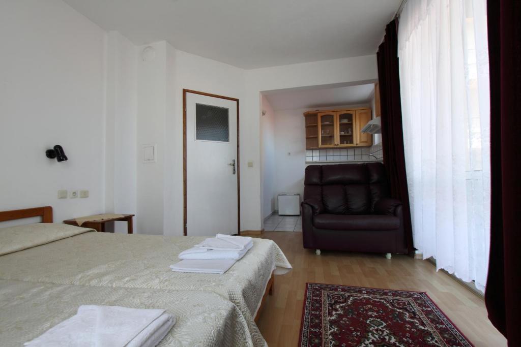Family Hotel Verona Созополь Номер фото