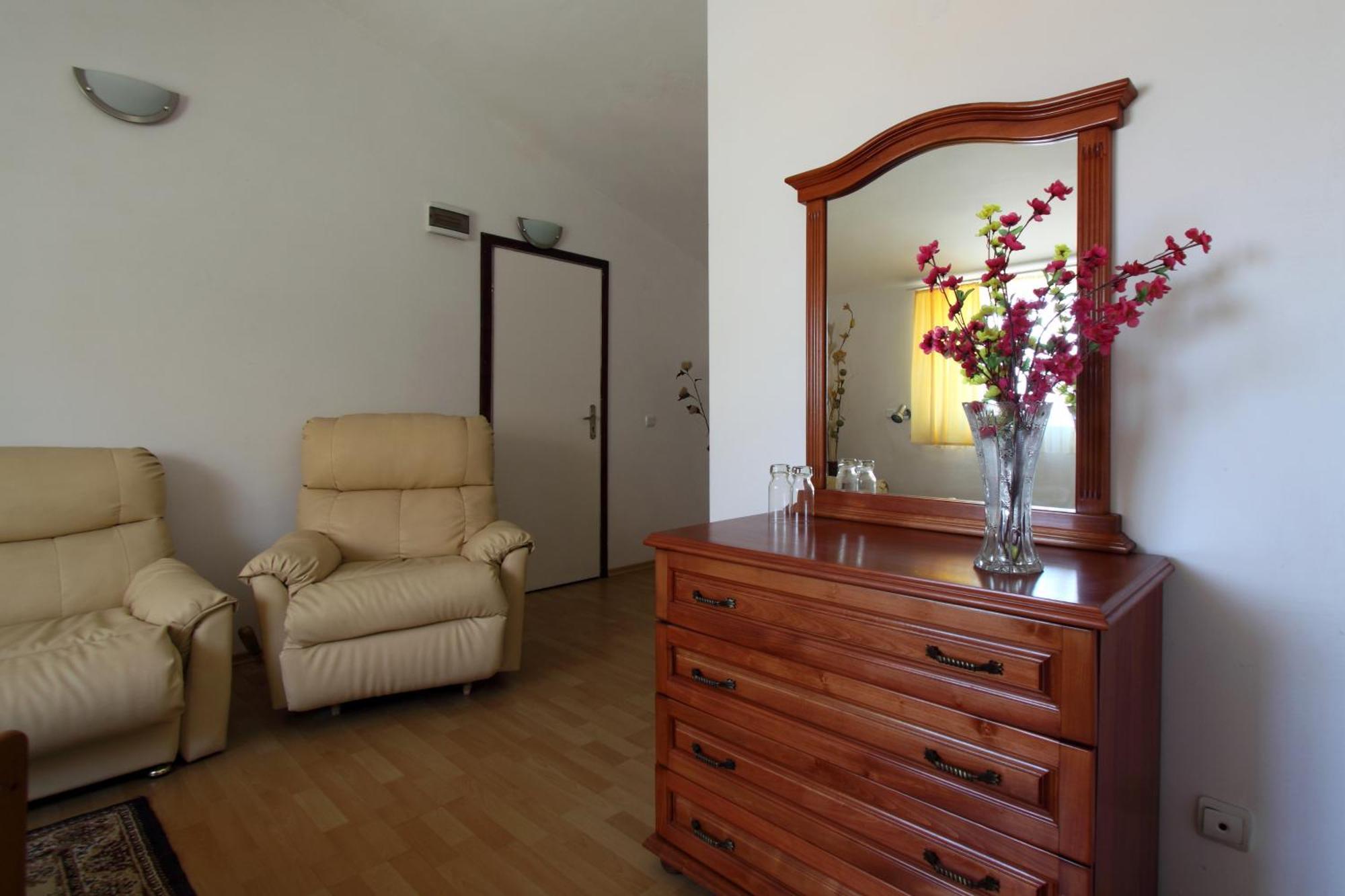 Family Hotel Verona Созополь Экстерьер фото