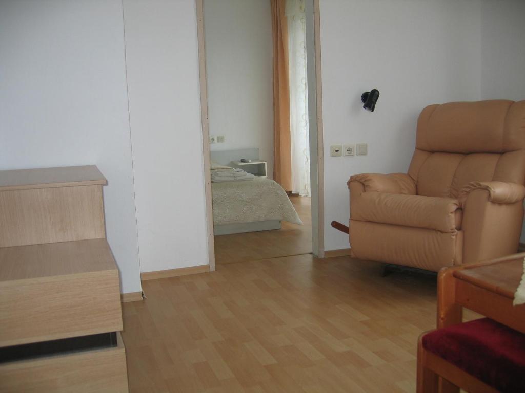 Family Hotel Verona Созополь Экстерьер фото